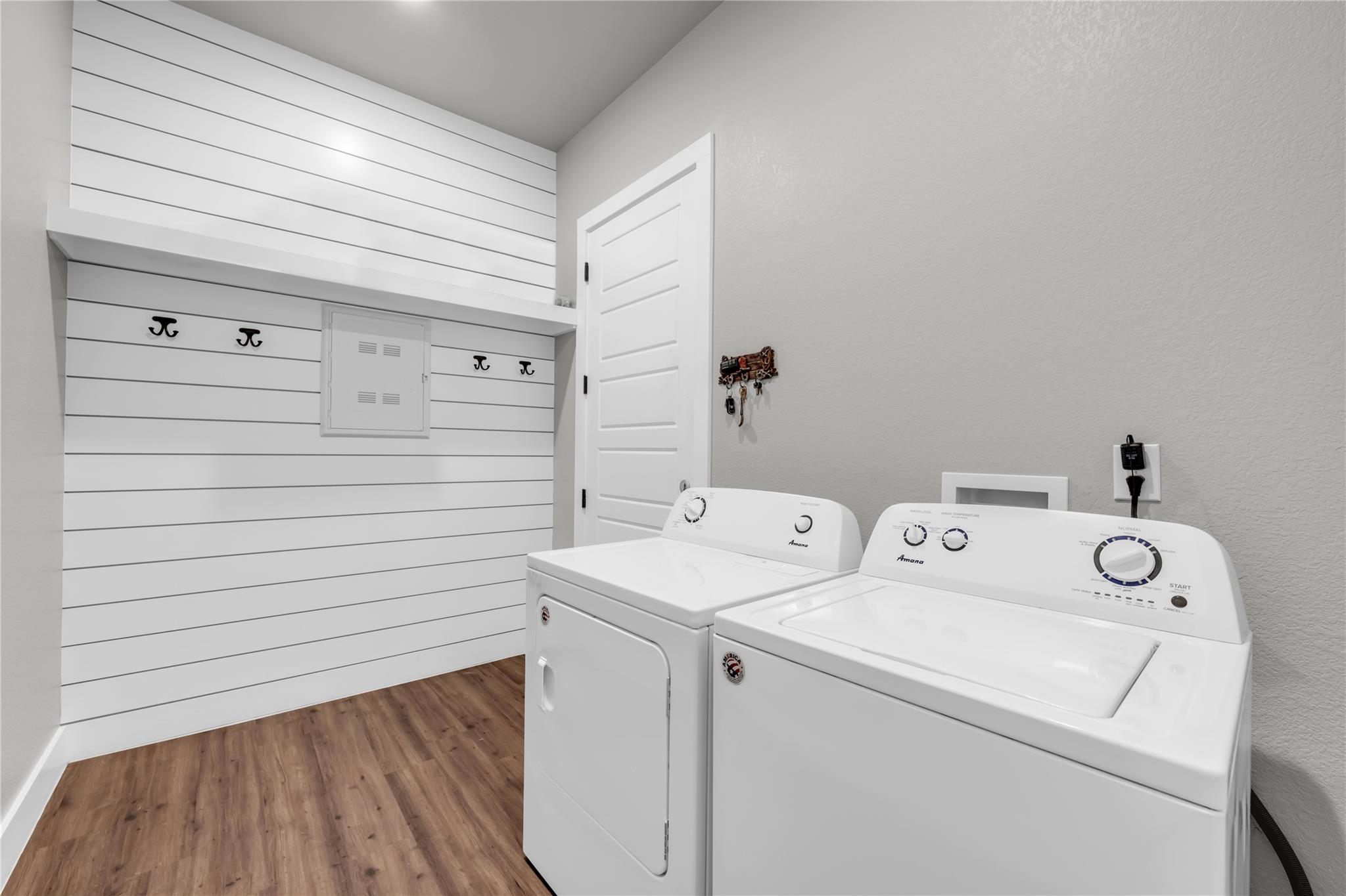 100 S Thomas Cove Burnet TX 78611