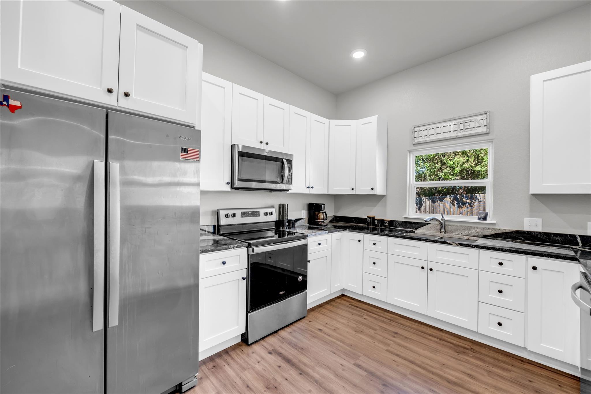 100 S Thomas Cove Burnet TX 78611