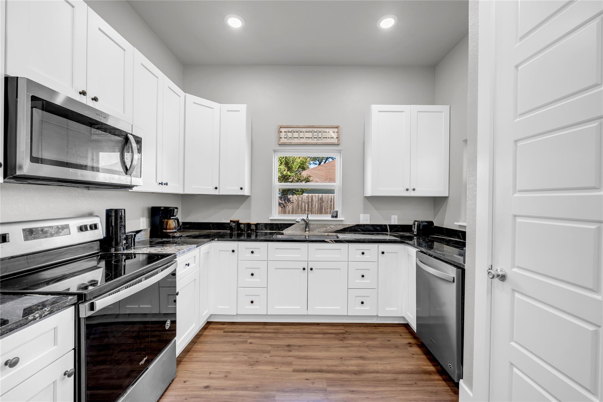 100 S Thomas Cove Burnet TX 78611