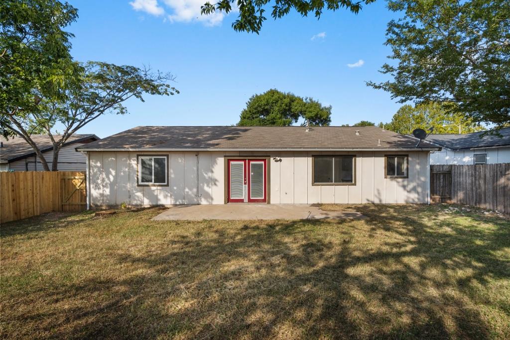 6310 Shadow Bend Austin TX 78745