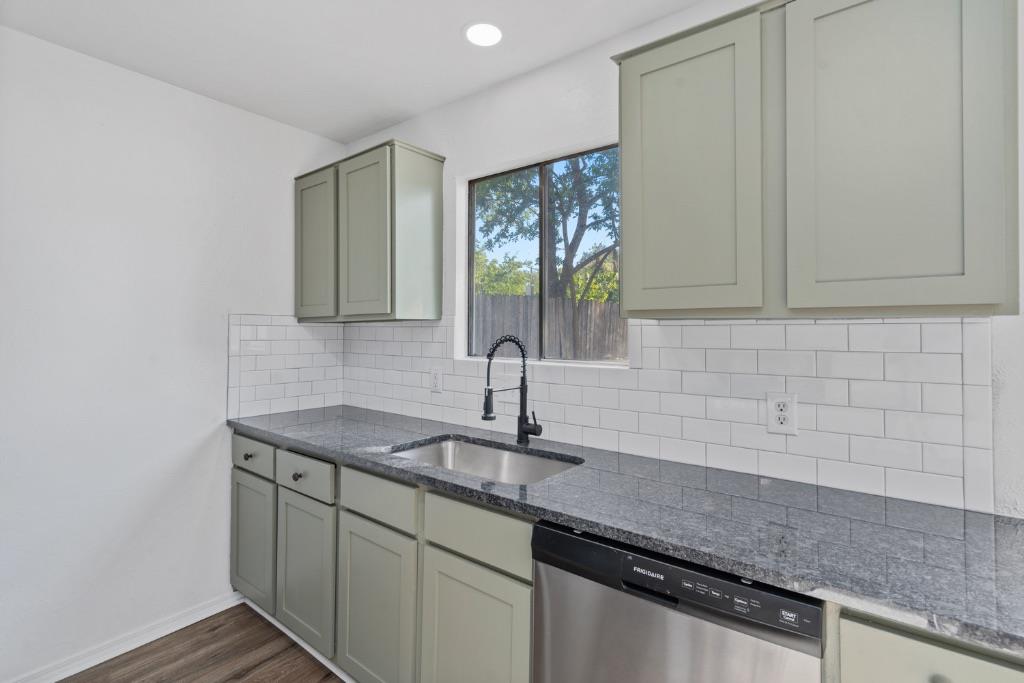 6310 Shadow Bend Austin TX 78745