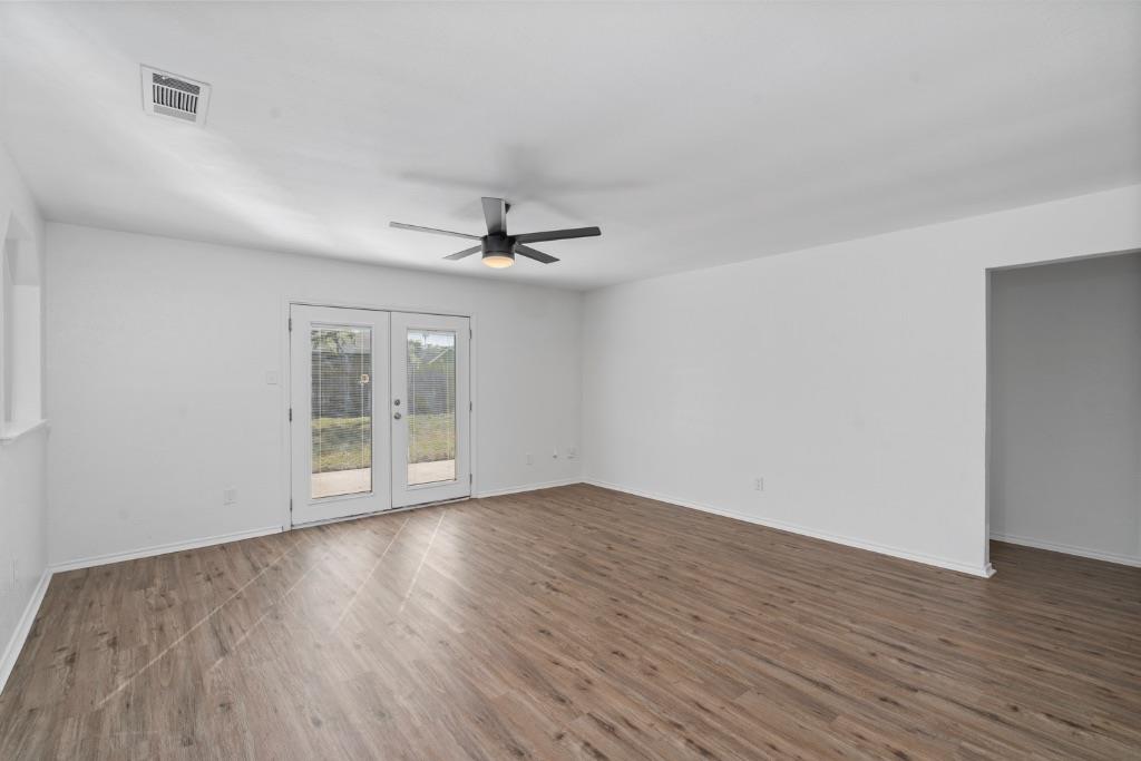 6310 Shadow Bend Austin TX 78745
