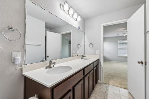 387 Guemal Road Buda TX 78610