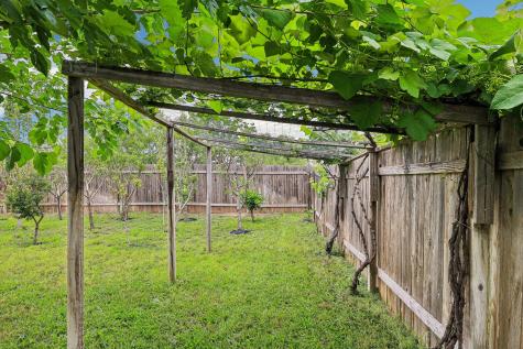 387 Guemal Road Buda TX 78610