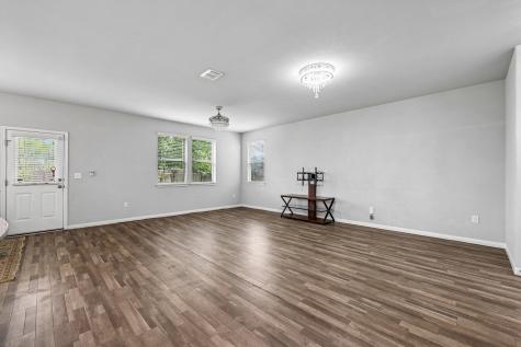 387 Guemal Road Buda TX 78610