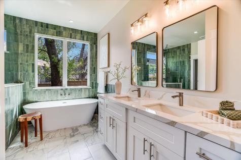 1009 Karen Avenue Austin TX 78757