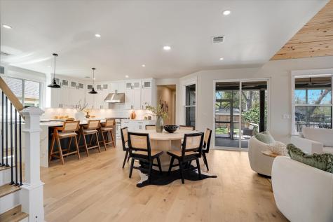 1009 Karen Avenue Austin TX 78757