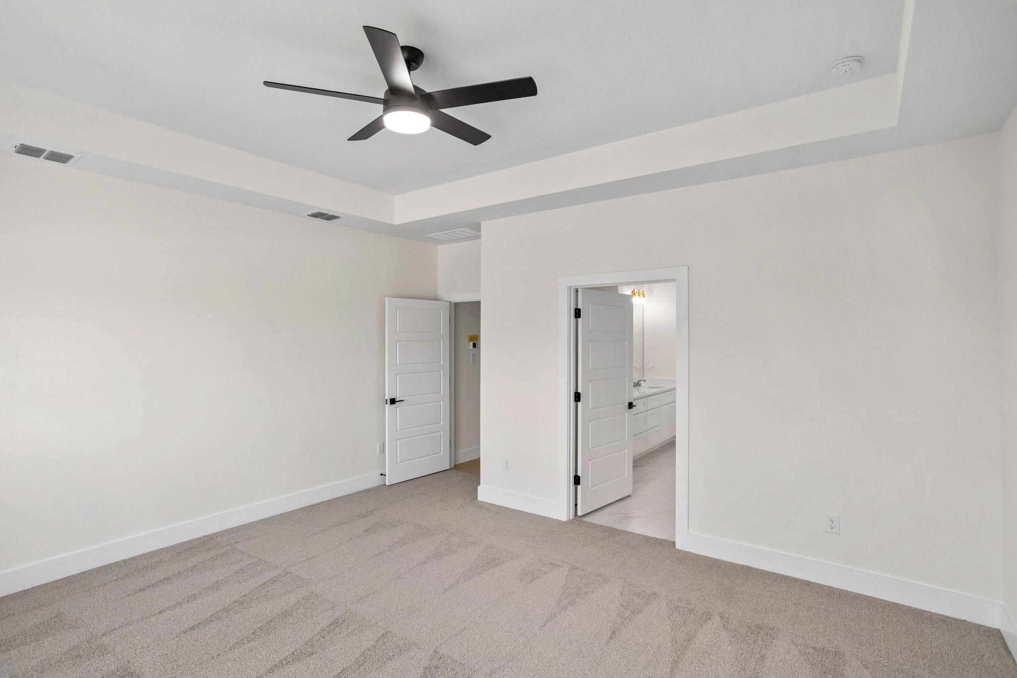 1901 N Chateau Lane Lane N Kerrville TX 78028