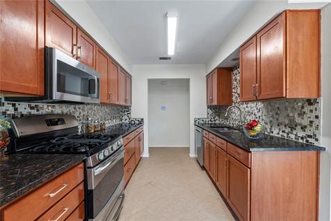 8411 Bargamin Drive Austin TX 78736