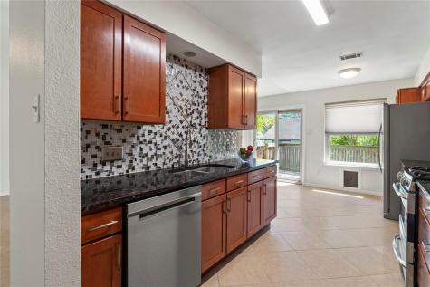 8411 Bargamin Drive Austin TX 78736