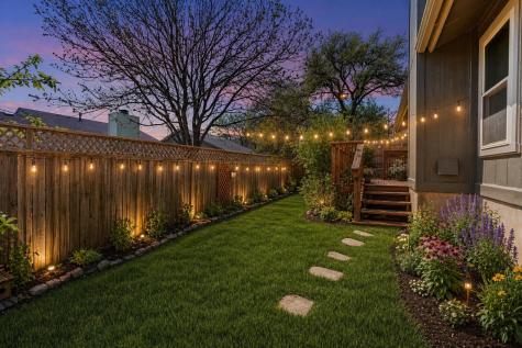 8411 Bargamin Drive Austin TX 78736