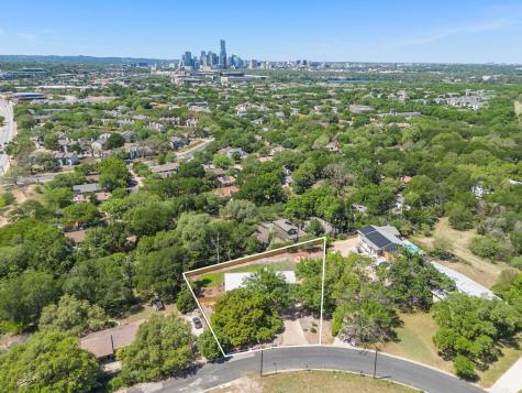 5604 Penick Drive Austin TX 78741