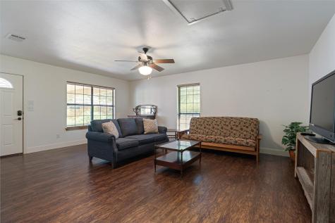 407 Suttles Avenue San Marcos TX 78666