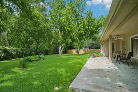 307 W 4th Street Elgin TX 78621