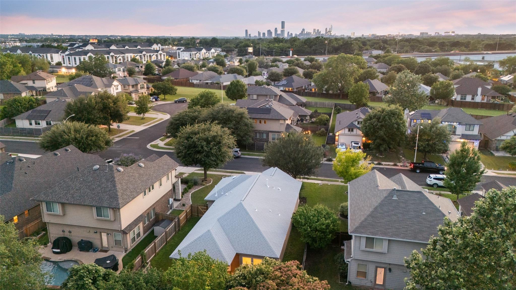 2705 Kingsland Way Austin TX 78725