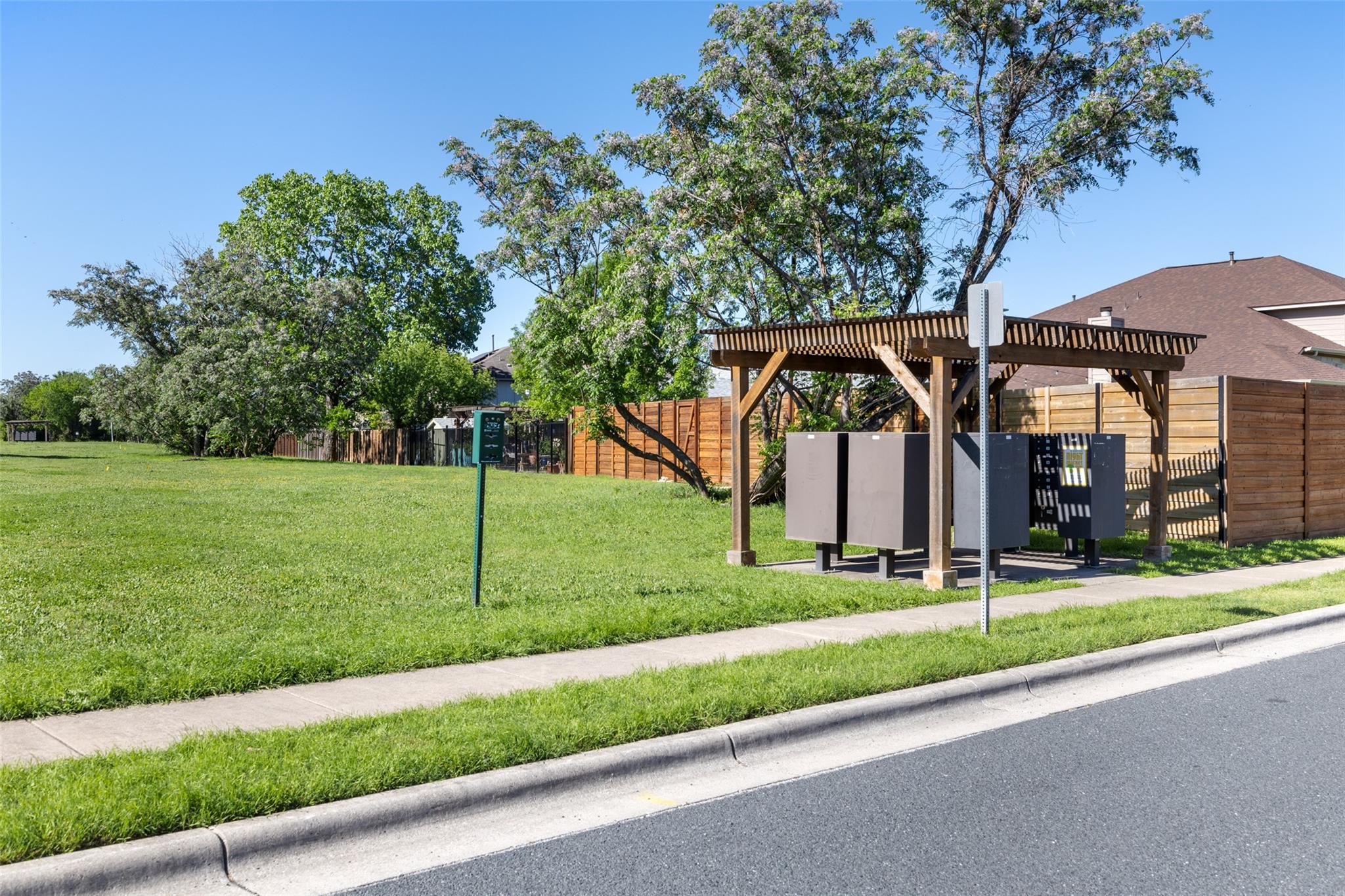 2705 Kingsland Way Austin TX 78725