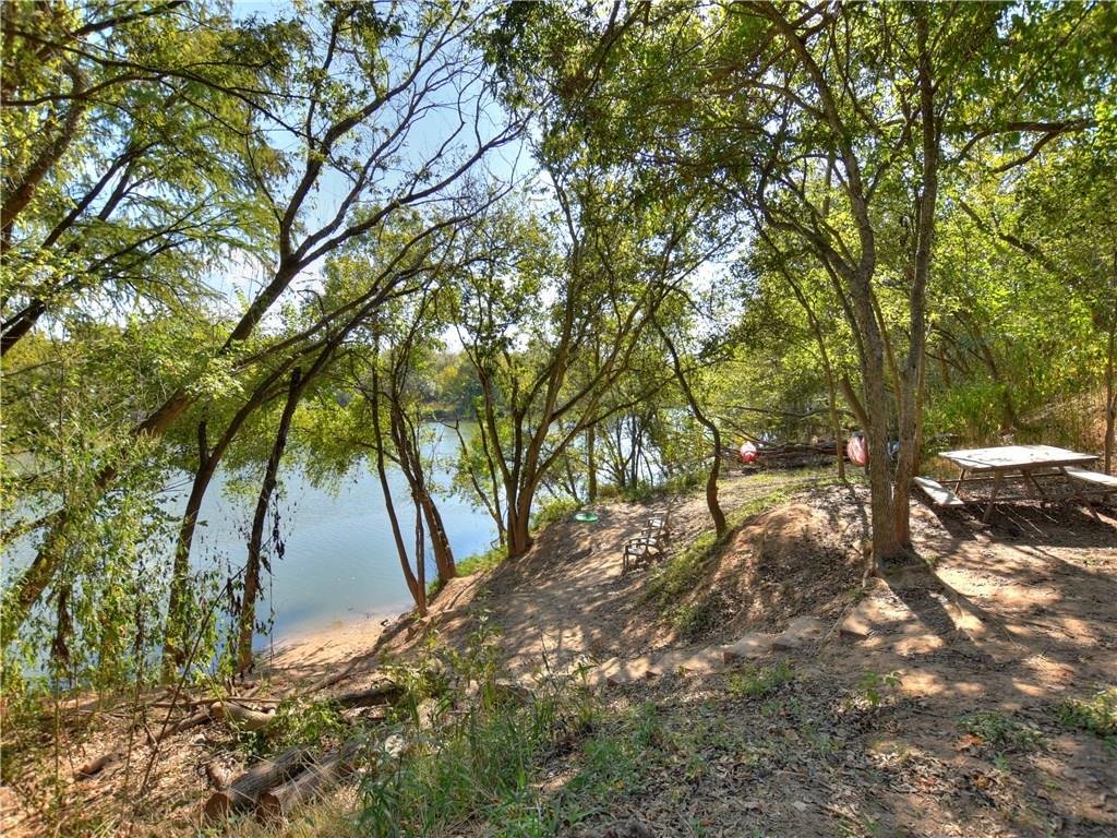 2705 Kingsland Way Austin TX 78725