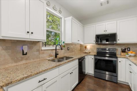 152 Keawakapu Drive Bastrop TX 78602