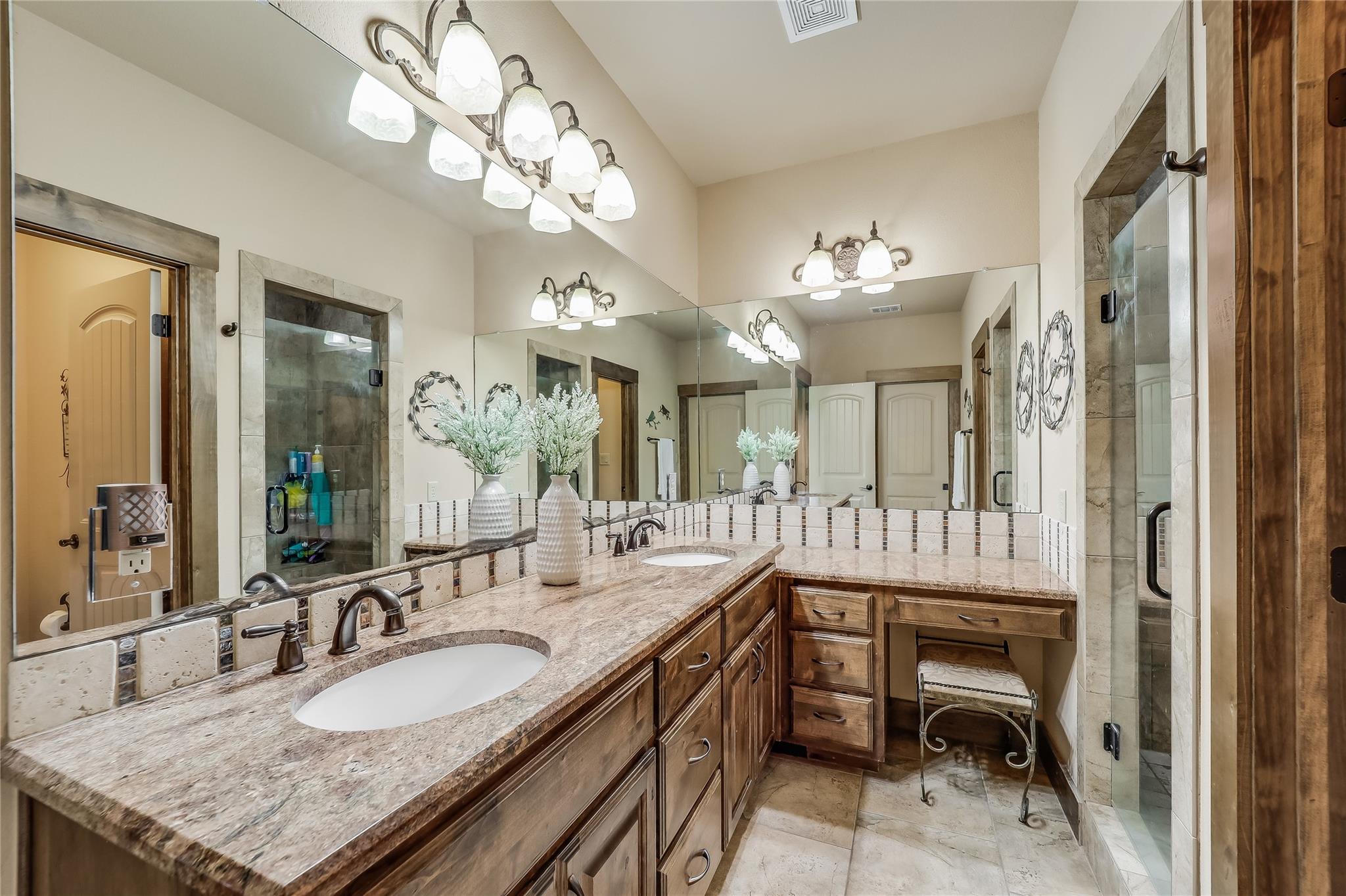 21010 N Ridge Street Lago Vista TX 78645