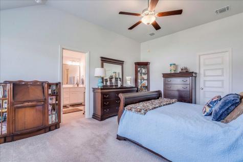 499 Coyote Creek Way Kyle TX 78640