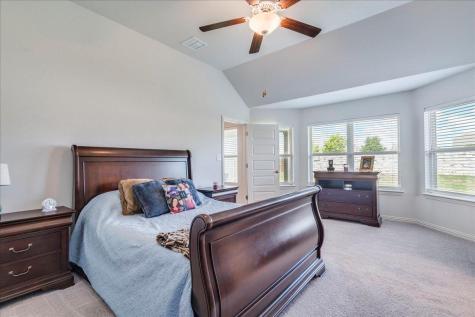 499 Coyote Creek Way Kyle TX 78640