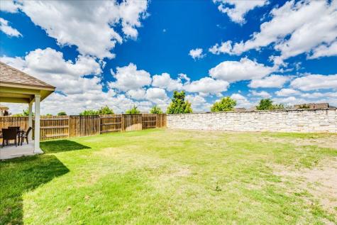 499 Coyote Creek Way Kyle TX 78640