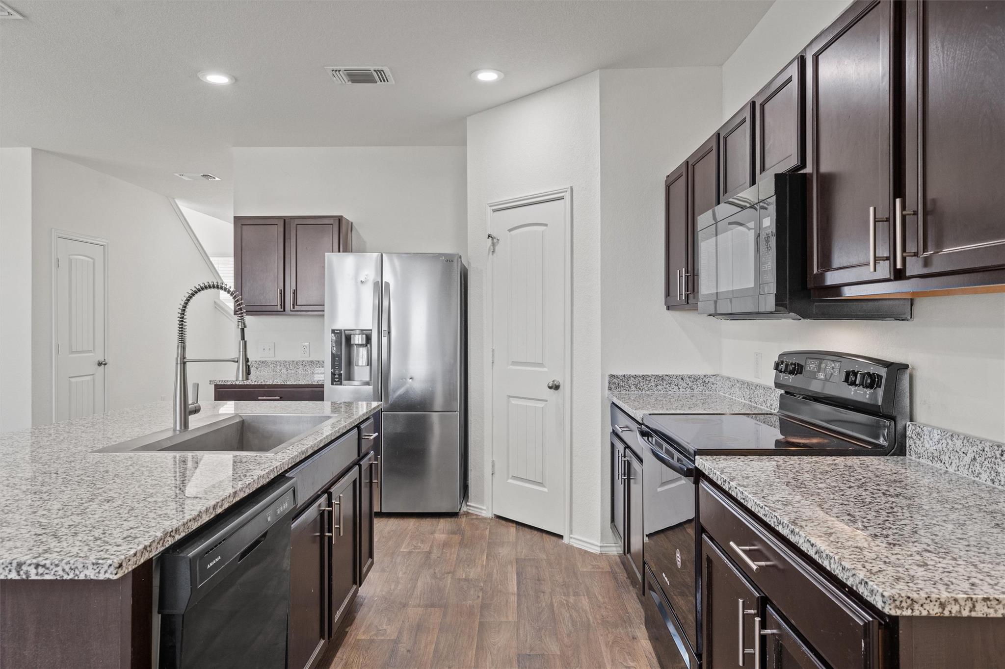 11908 Pyrite Road Manor TX 78653