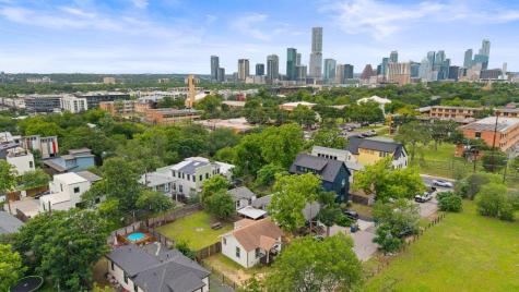 1909 College Row Austin TX 78702