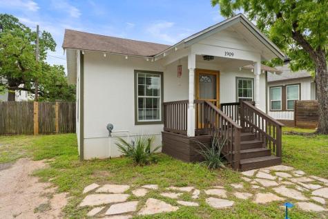 1909 College Row Austin TX 78702