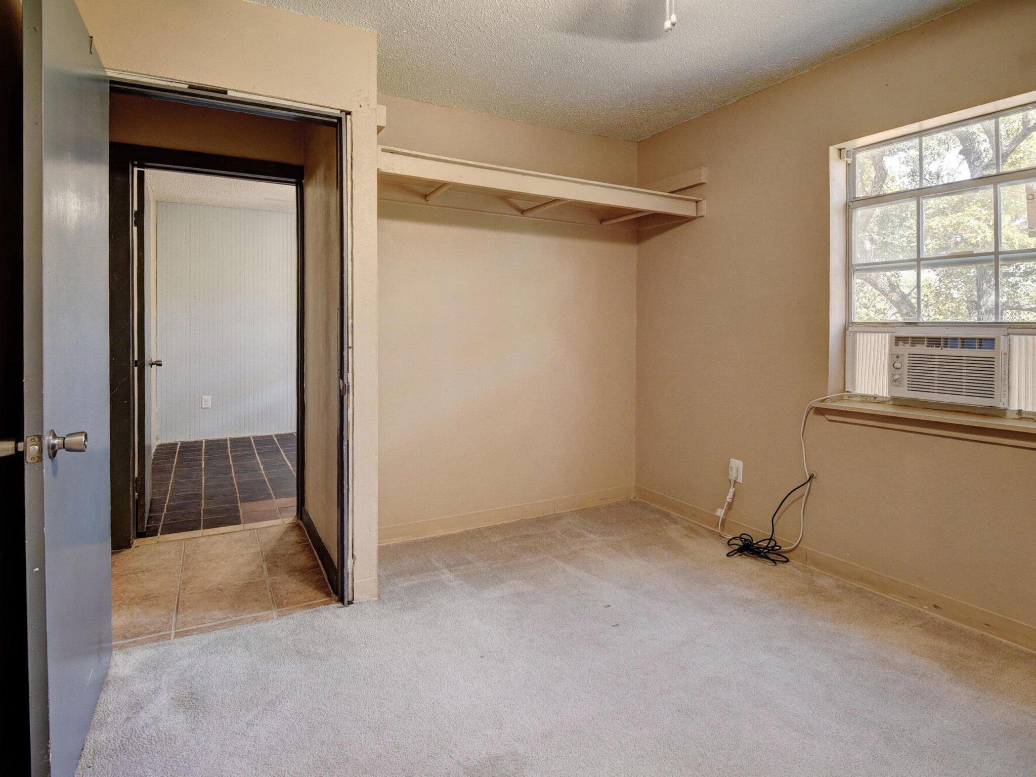 176 Lacy Drive Elgin TX 78621