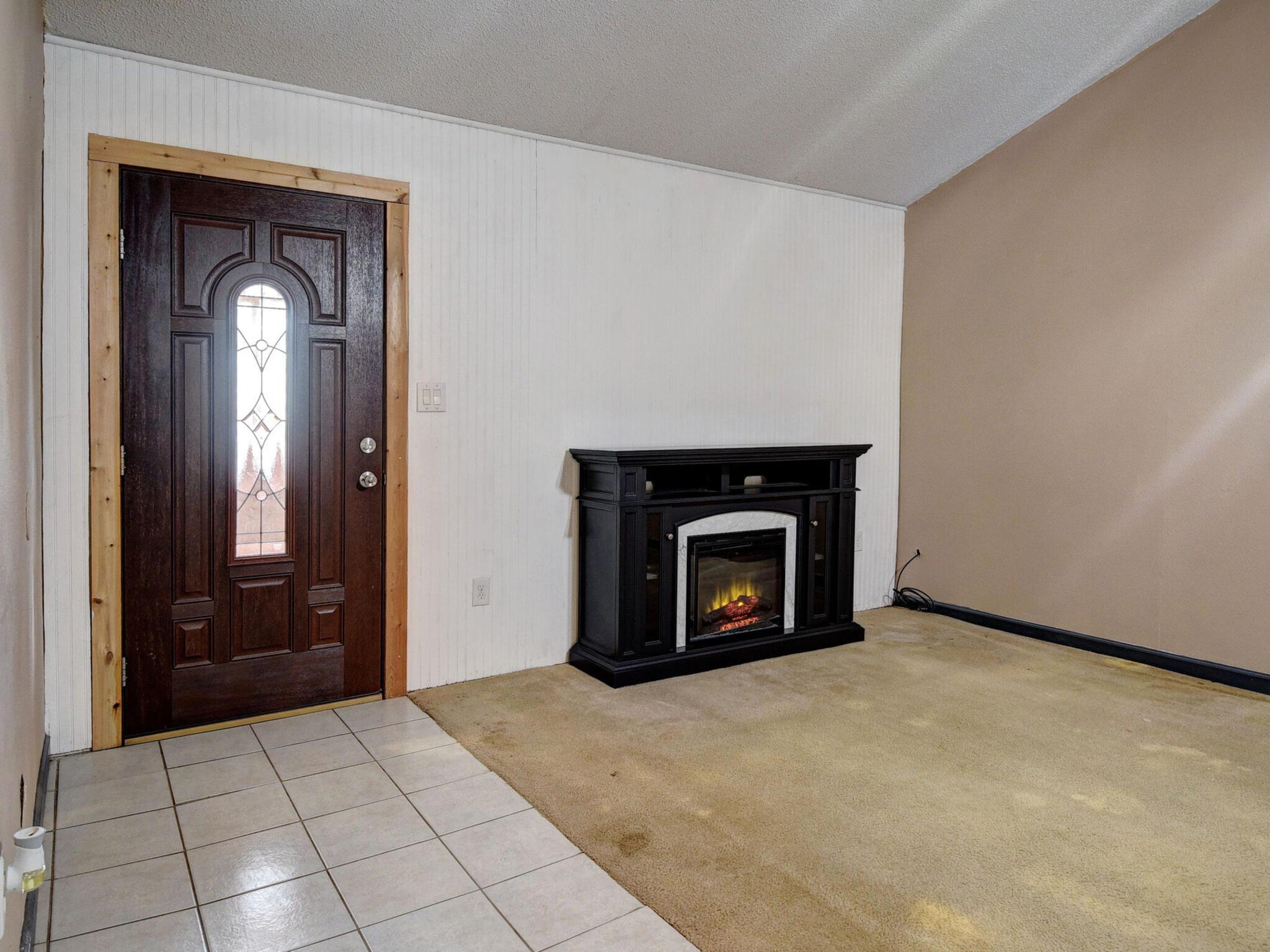 176 Lacy Drive Elgin TX 78621