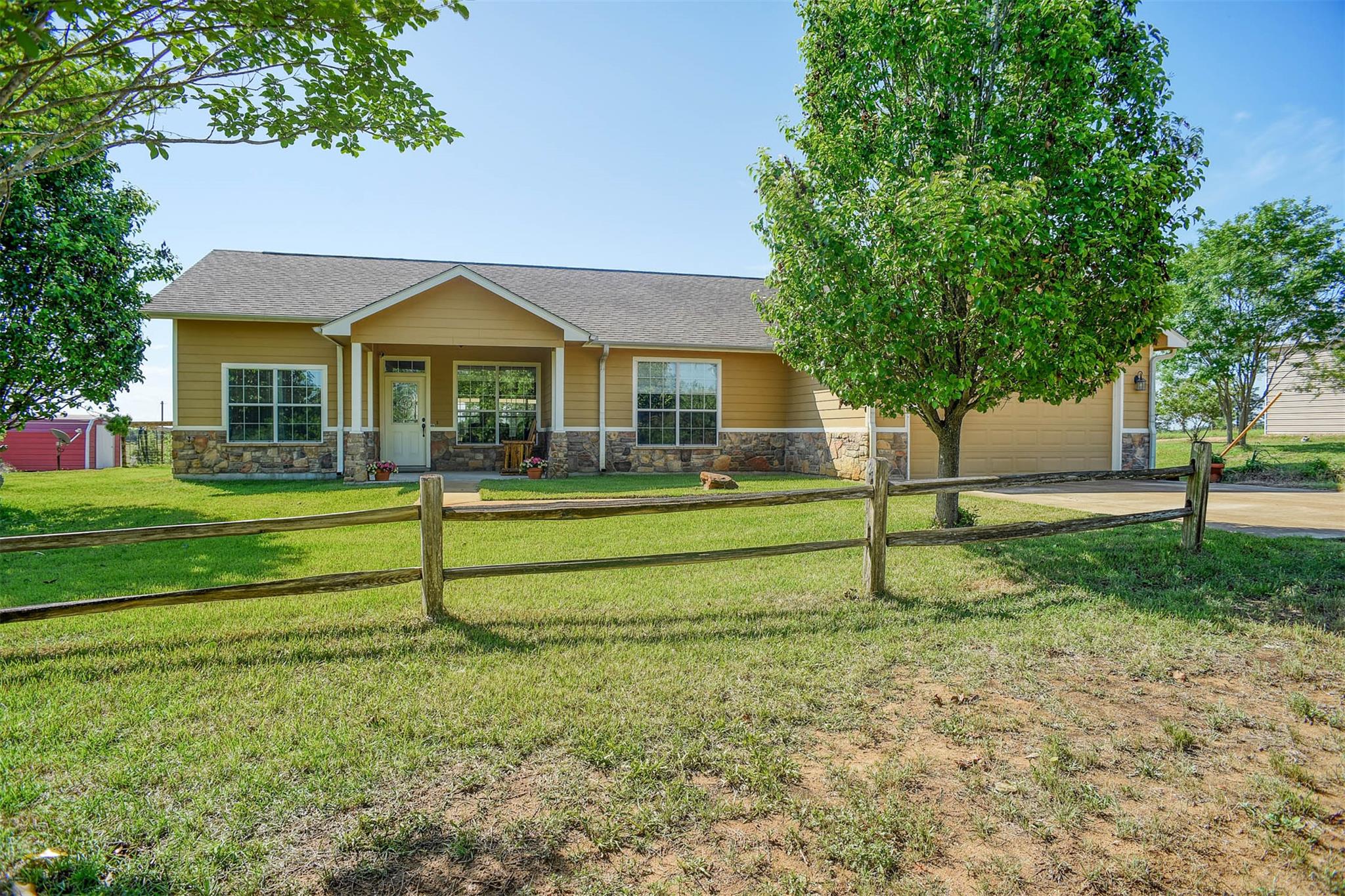 937 Highway 21 E Bastrop TX 78602