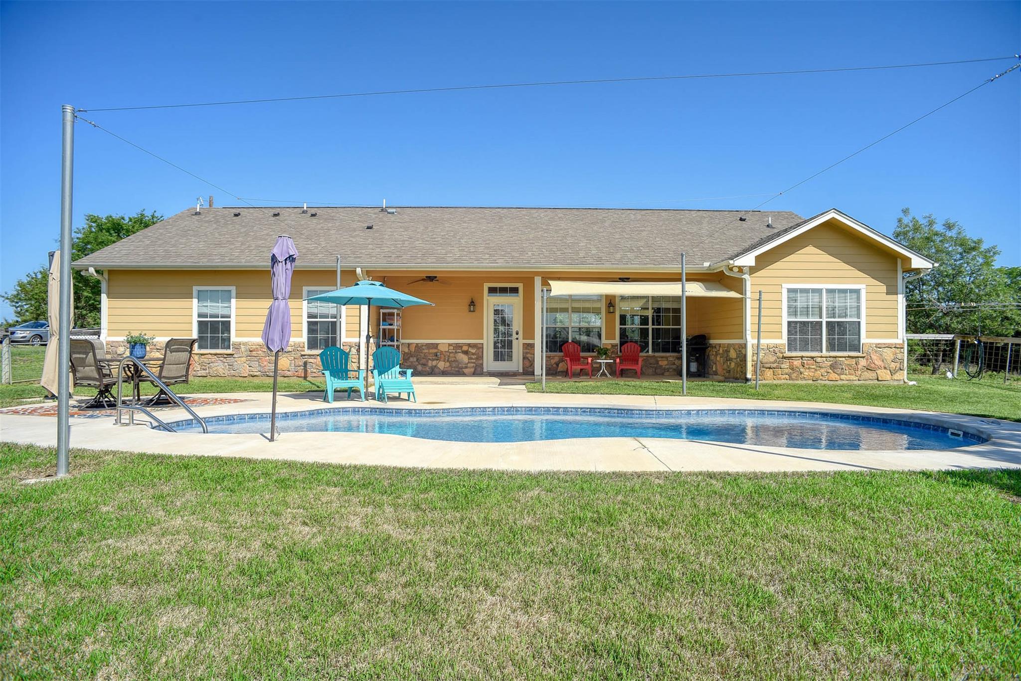 937 Highway 21 E Bastrop TX 78602