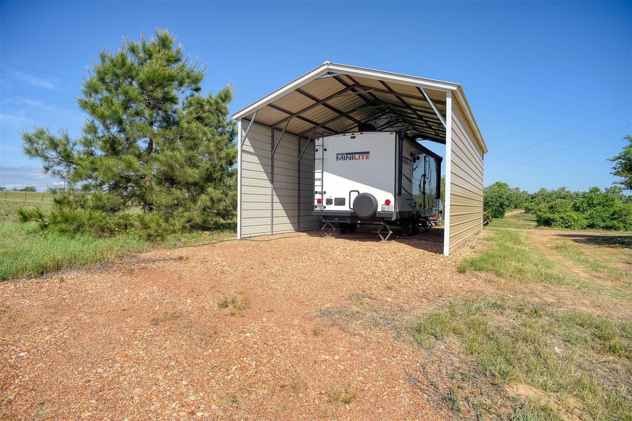 937 Highway 21 E Bastrop TX 78602
