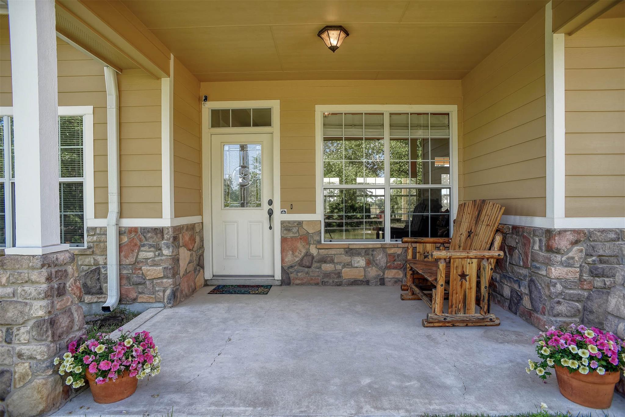 937 Highway 21 E Bastrop TX 78602