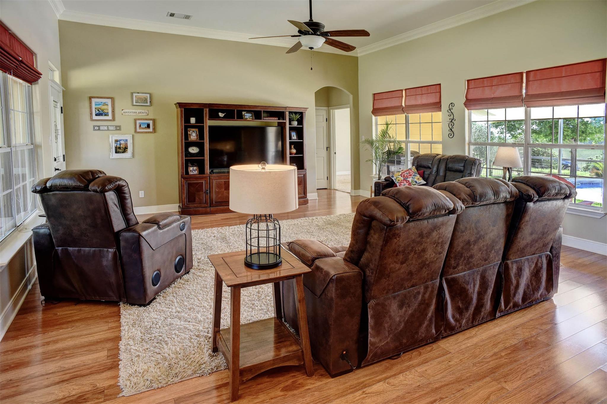 937 Highway 21 E Bastrop TX 78602