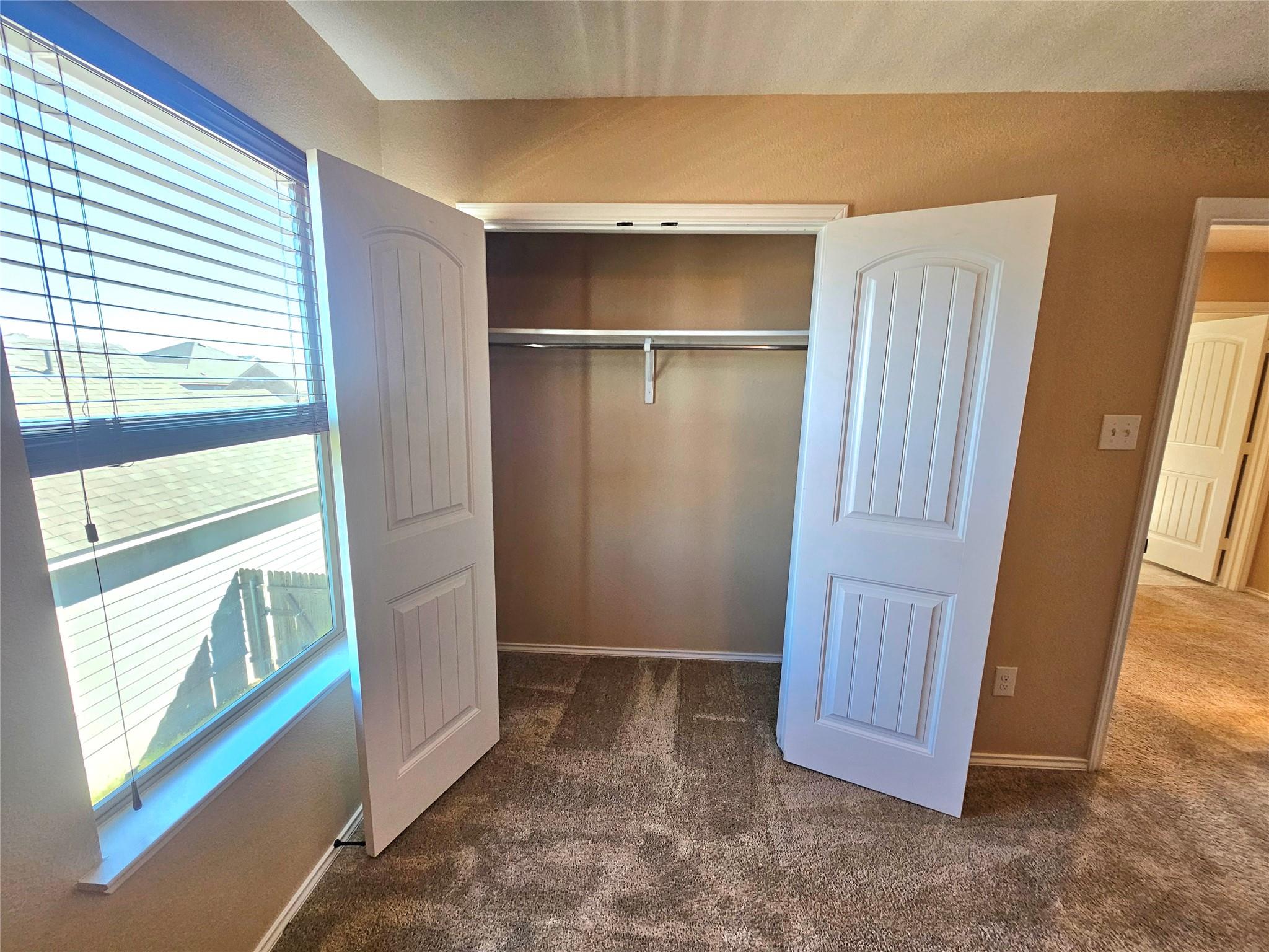 120 Schuylerville Drive Elgin TX 78621