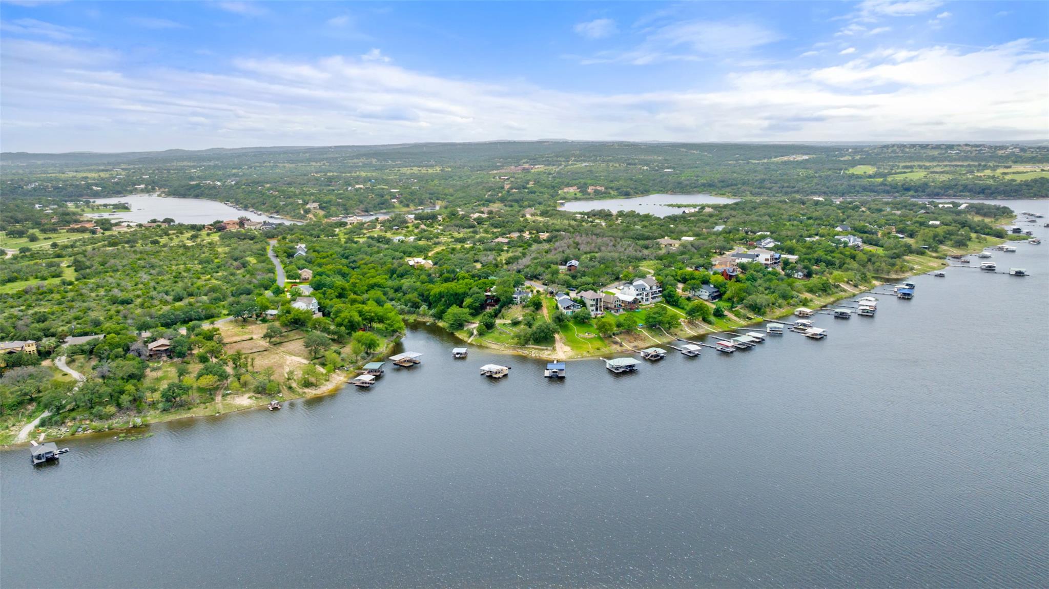 1201 Lakeshore Drive Spicewood TX 78669