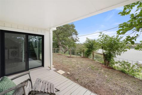 1201 Lakeshore Drive Spicewood TX 78669