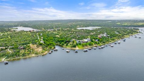 1201 Lakeshore Drive Spicewood TX 78669