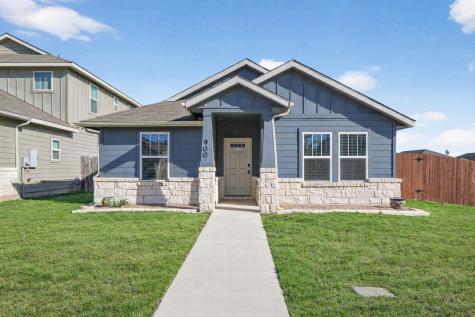 900 Main Street Hutto TX 78634