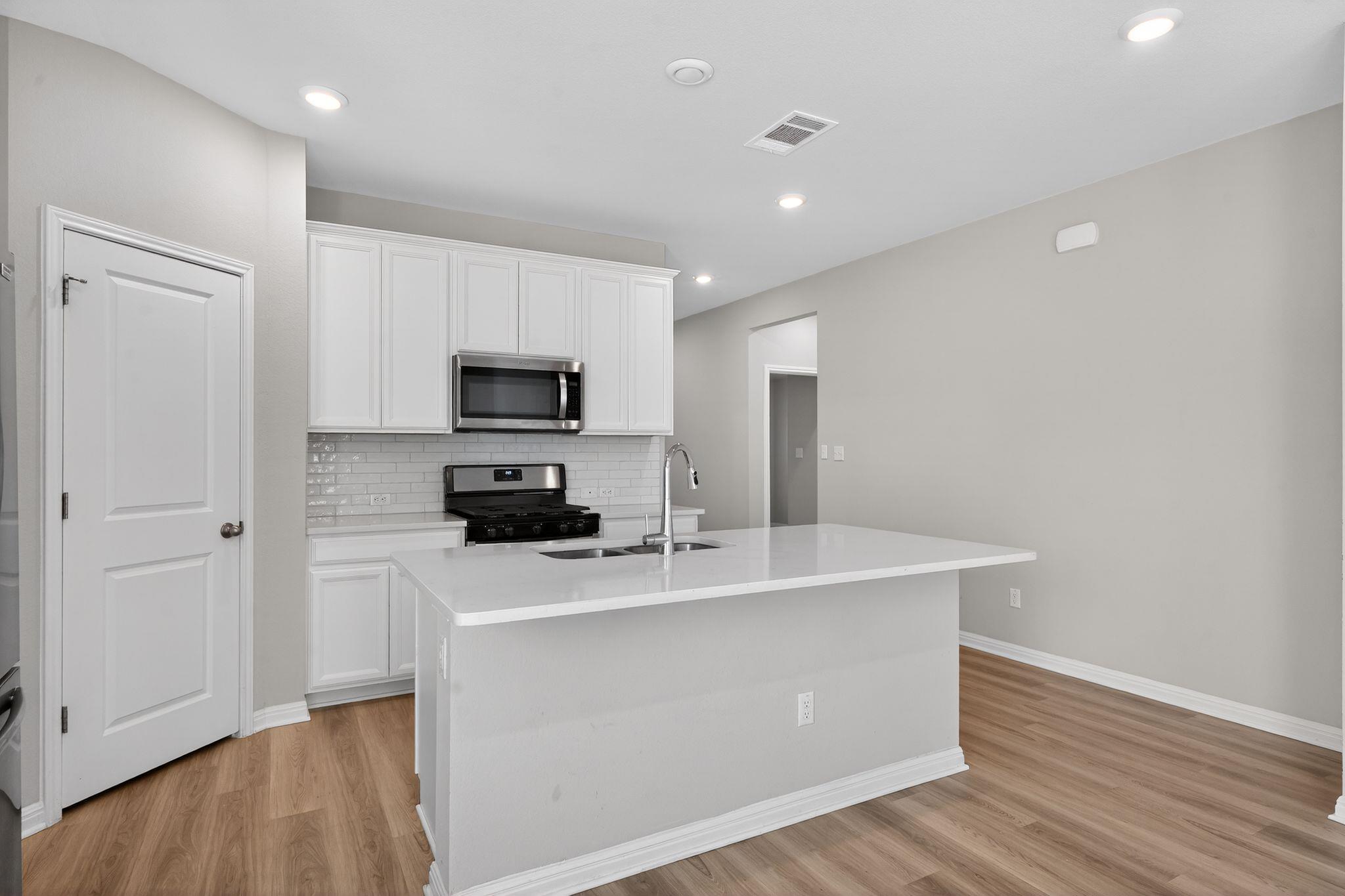 900 Main Street Hutto TX 78634