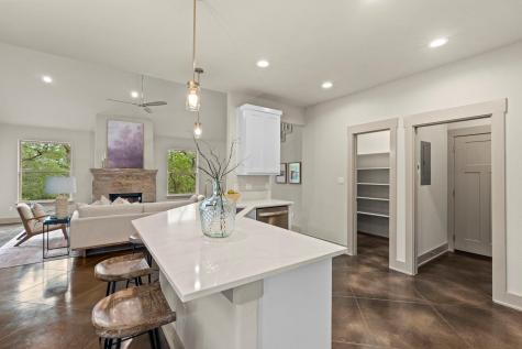 112 Twin Creek Circle Dripping Springs TX 78620