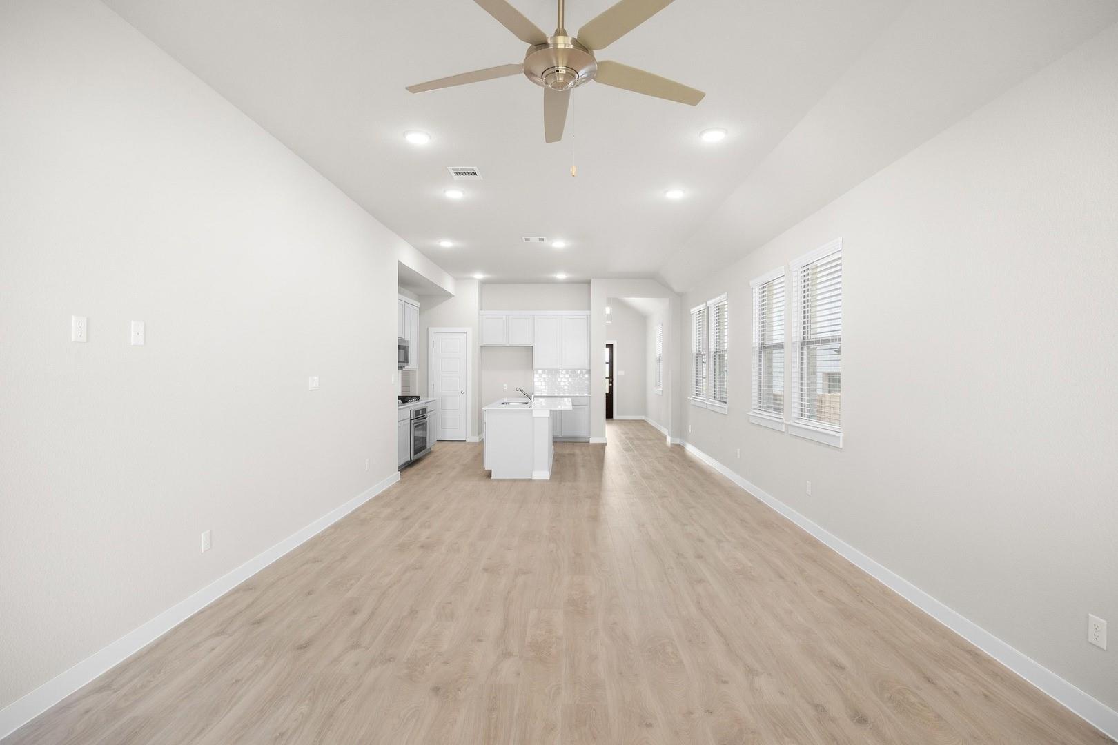 8010 Shining Flor Run Lago Vista TX 78645