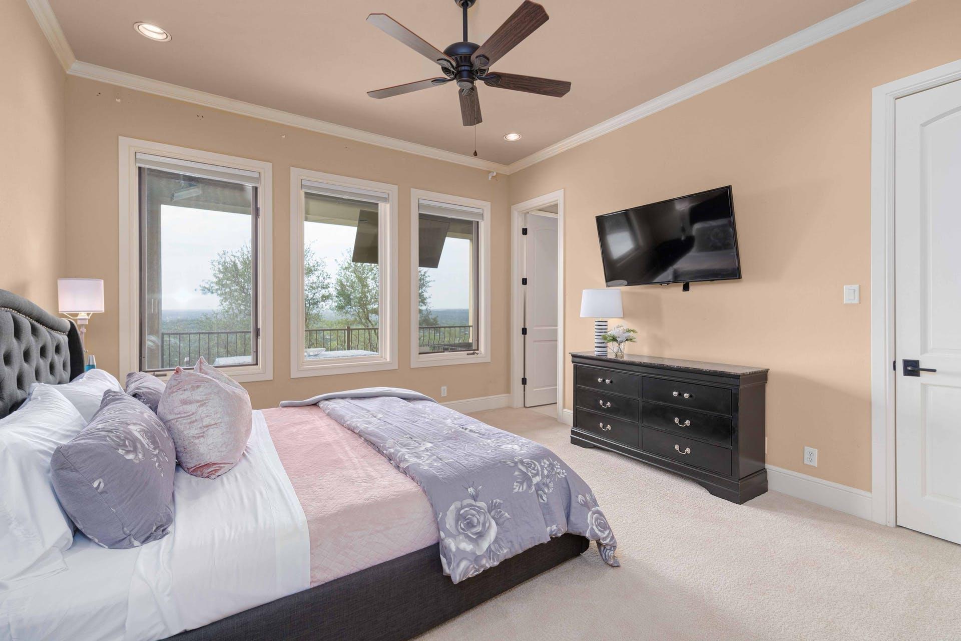 9104 Atwater Cove Austin TX 78733