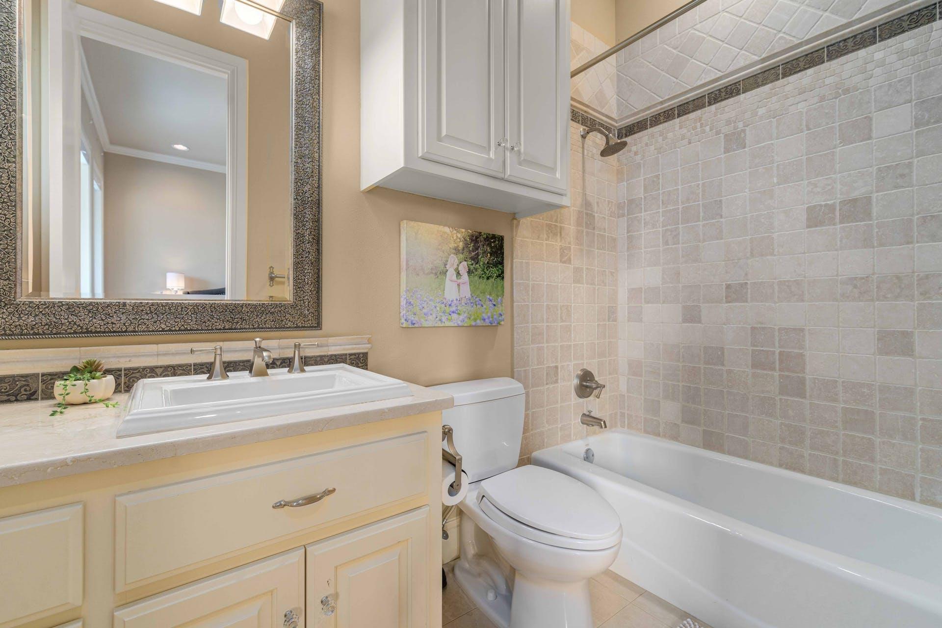 9104 Atwater Cove Austin TX 78733