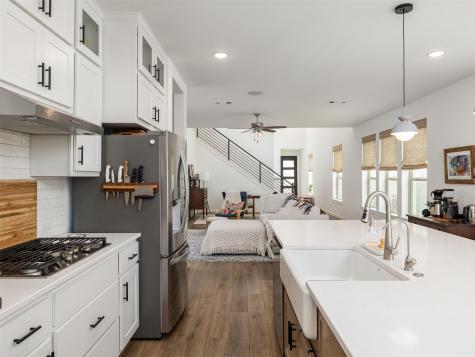 233 Arrowhead Mound Road Georgetown TX 78628