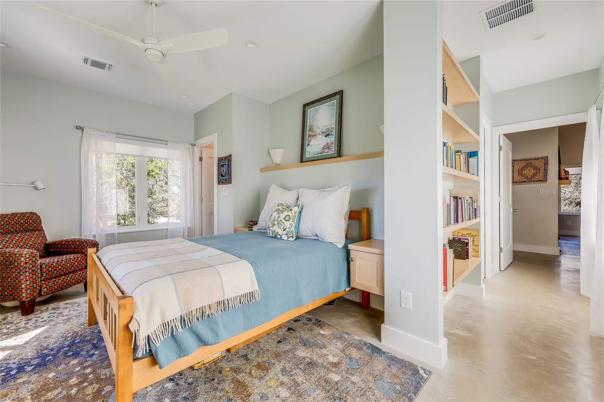 8004 Golden Oaks Lane Austin TX 78737