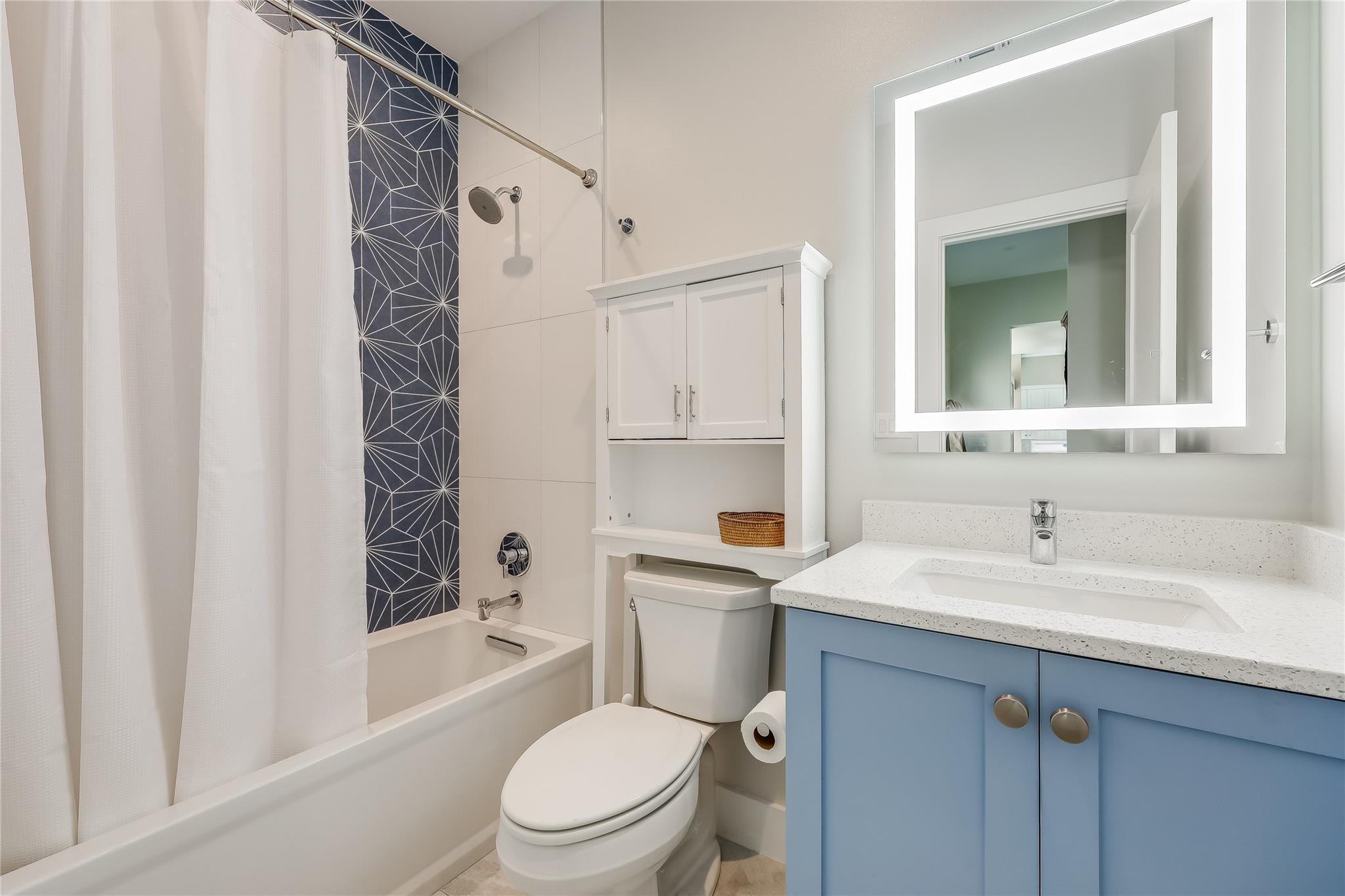 8004 Golden Oaks Lane Austin TX 78737