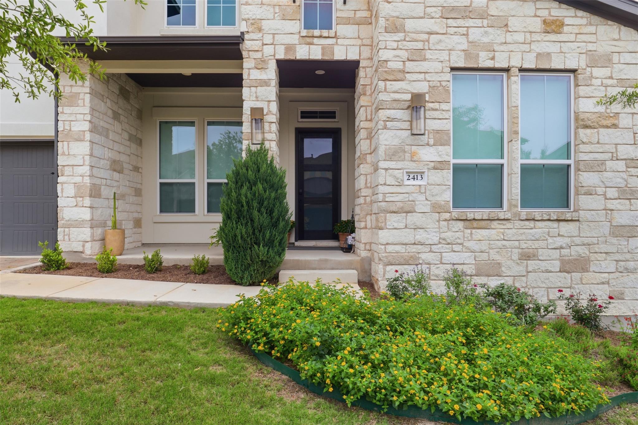 2413 Berkleys Brook Drive Austin TX 78738